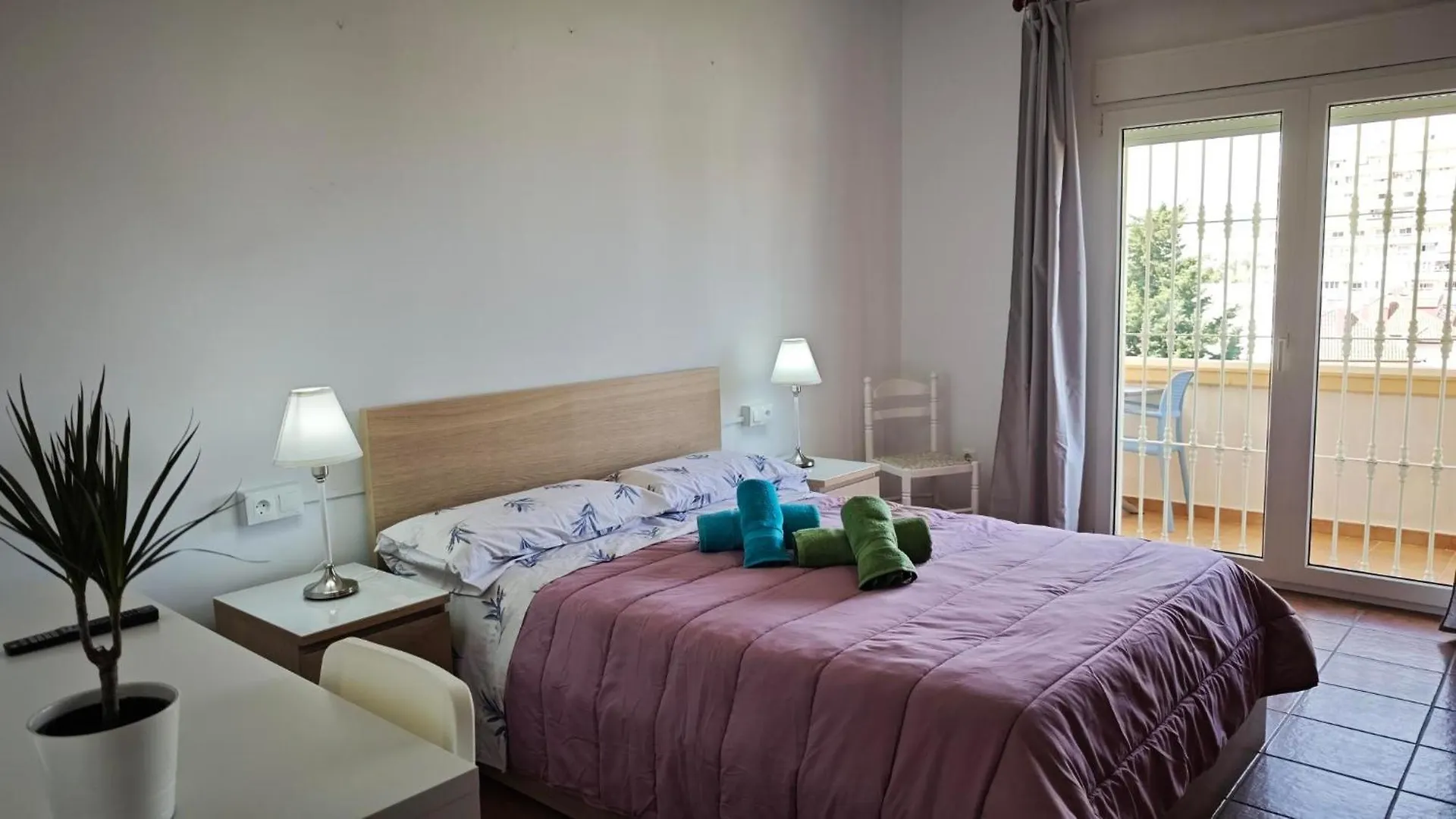 בנאלמדנה Rooms Flor Del Pato ספרד